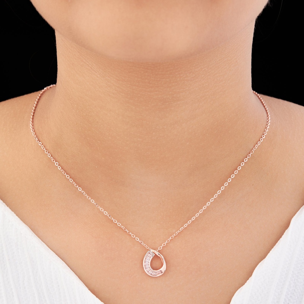 Solibelle Rose Gold Diamond-Studded Pendant with Chain