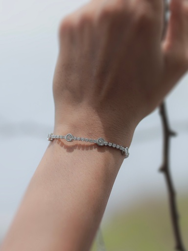 [ADB12] Solibelle Silver Triple Zircon Bracelet