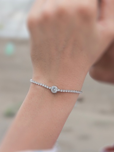 [ADB11] Solibelle Sparkling White Stone Charm Bracelet