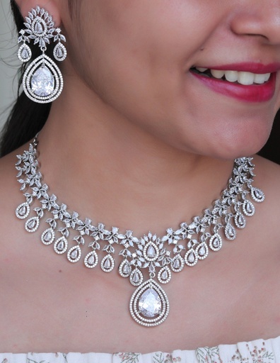[ADN2210] Solibelle Rhodium Plated Emerald Green Zirconia Statement Jewellery Set