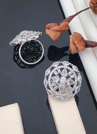 [AR04] Solibelle Elegant Silver AD Ring Set