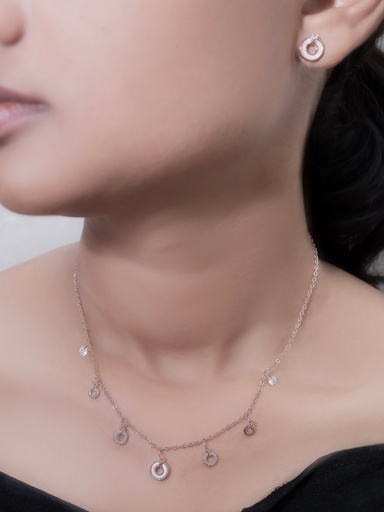 [KC3075] Solibelle Rose Gold Round Diamond Queen Necklace